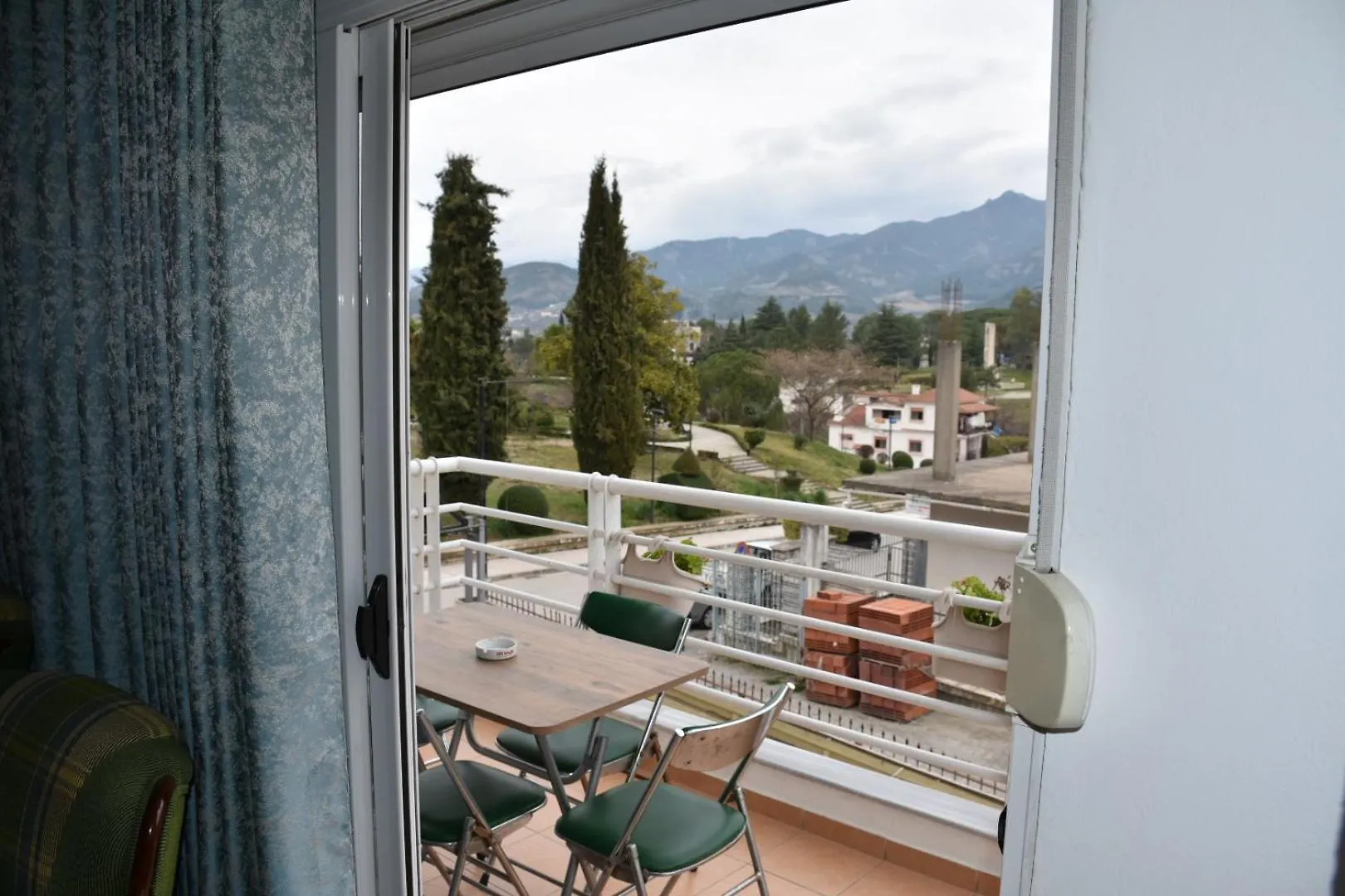 Leo Apartment Permet